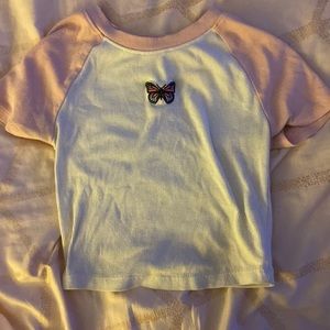 A size XS kids Aeropostale butterfly shirt